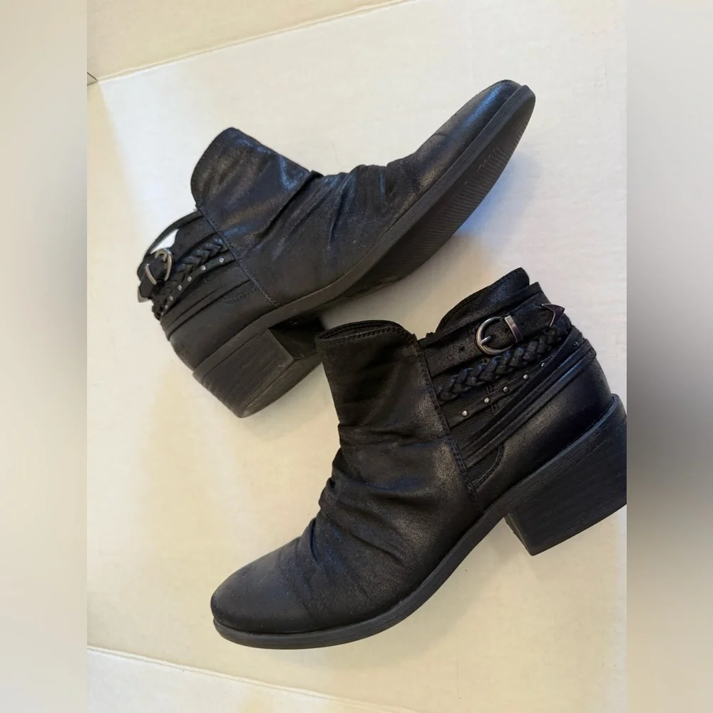 BareTraps good used